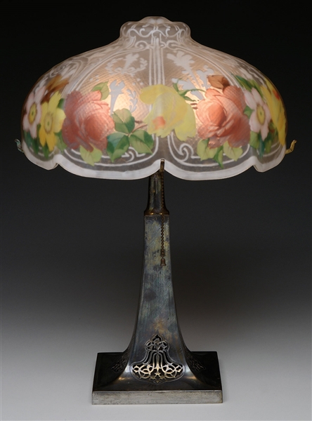 PAIRPOINT FLORAL TABLE LAMP.                                                                                                                                                                            