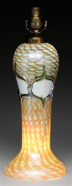 QUEZAL (ATTRIBUTED) ART GLASS LAMP BASE.                                                                                                                                                                
