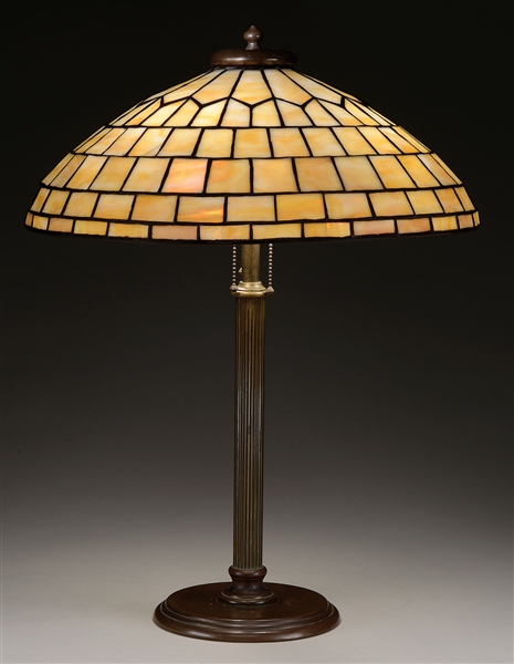 DUFFNER & KIMBERLY TABLE LAMP.                                                                                                                                                                          