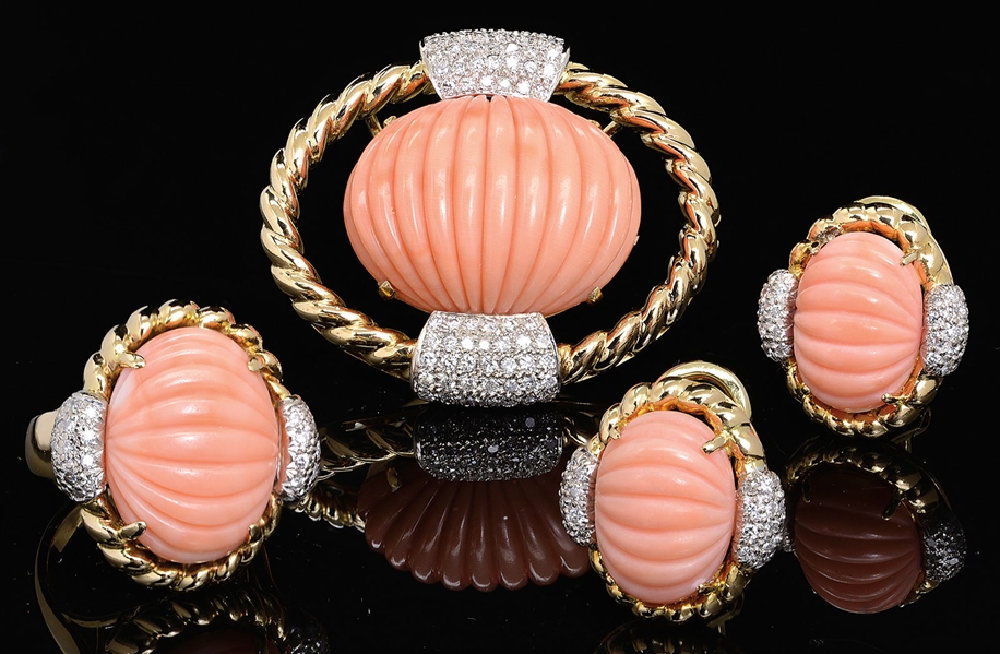 18KT YELLOW GOLD, CARVED CORAL & DIAMOND SUITE.                                                                                                                                                         