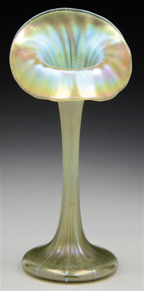 ART GLASS JACK IN THE PULPIT VASE ATTRIBUTED TO QUEZAL.                                                                                                                                                 