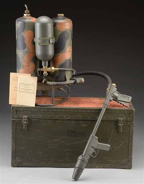 BEATTIE MANUFACTURING COMPANY MANUFACTURED ORIG WWII US GI M2-2 FLAMETHROWER.                                                                                                                           