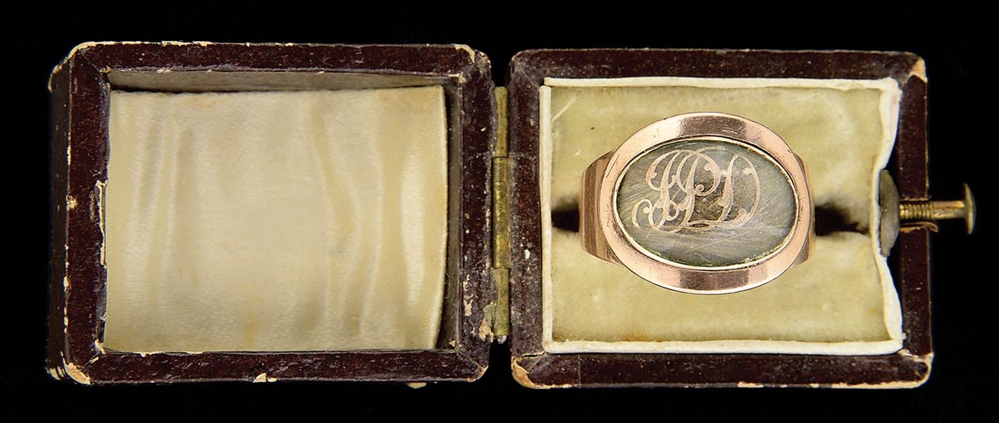 GOLD MOURNING RING OF JOHN PINE DECATUR, SURVIVING BROTHER OF COMMODORE STEPHEN DECATUR.                                                                                                                