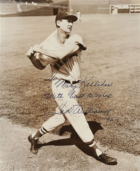 AUTOGRAPHED PHOTOGRAPH OF TED WILLIAMS.                                                                                                                                                                 
