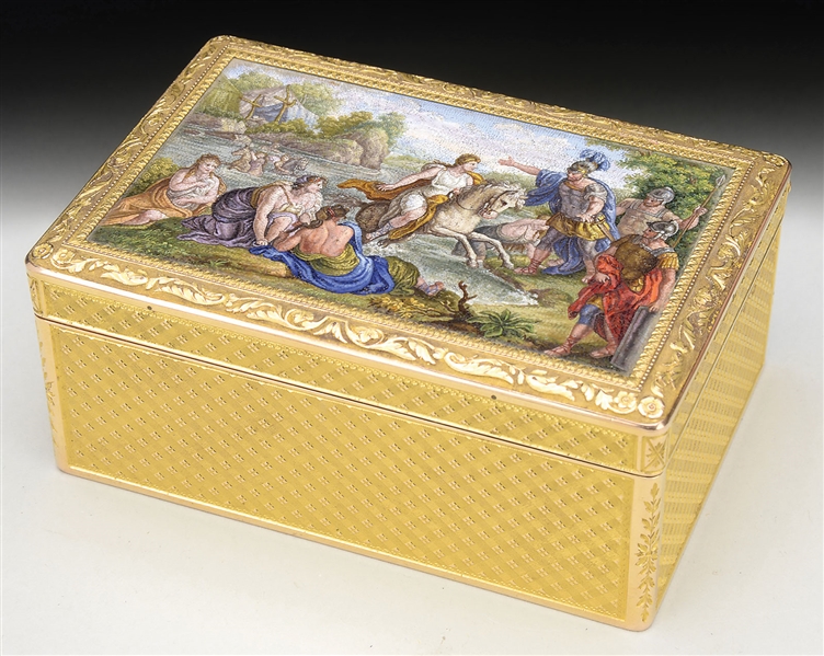 OUTSTANDING SOLID GOLD RUSSIAN HINGED BOX WITH MICRO MOSAIC CLASSICAL SCENE.                                                                                                                            