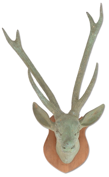 BRONZE STAG BUST.                                                                                                                                                                                       