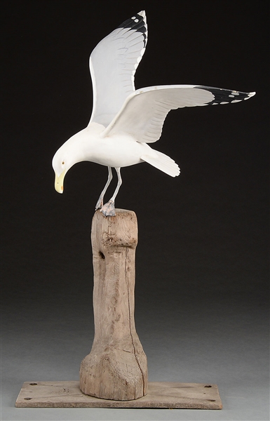 WENDELL GILLEY CARVED SEAGULL ON STAND.                                                                                                                                                                 