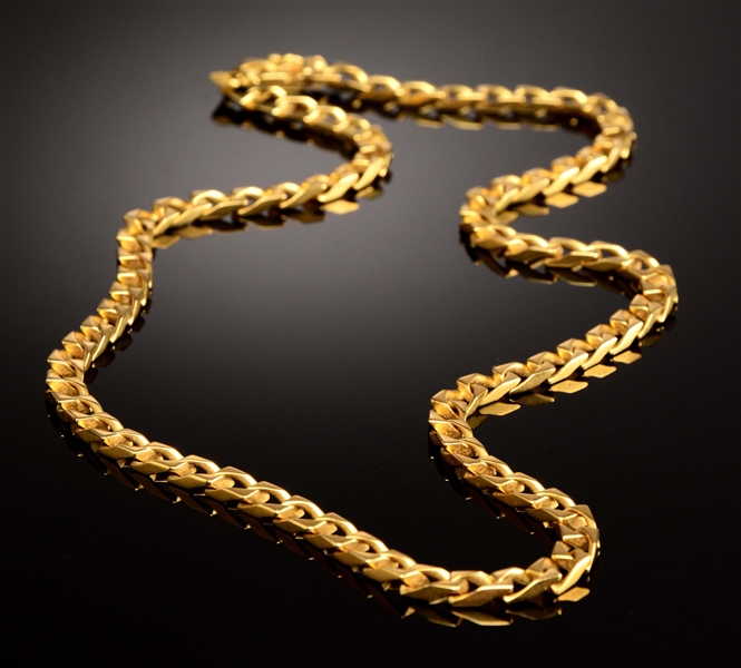 18K YELLOW GOLD THICK LINK CHAIN. 