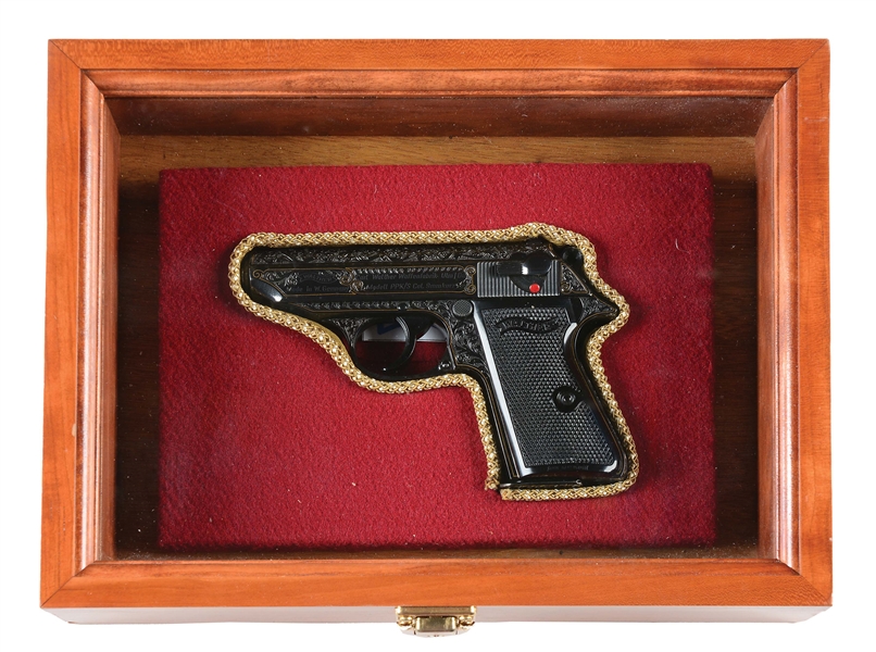 (M) CASED ENGRAVED WALTHER PPK/S SEMI AUTOMATIC PISTOL.