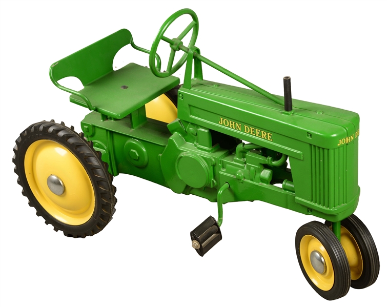 JOHN DEERE TRACTOR TRICYCLE. 