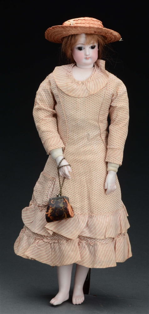 LOVELY GESLAND FRENCH FASHION DOLL.