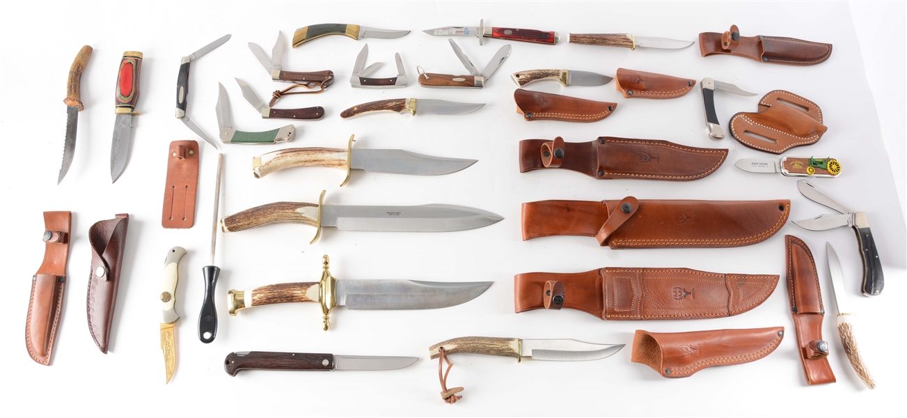 LOT OF 9: MUELA STAG HANDLED FIXED BLADES & 13 FOLDERS BY BUCK-CASE-PUMA & OTHERS.
