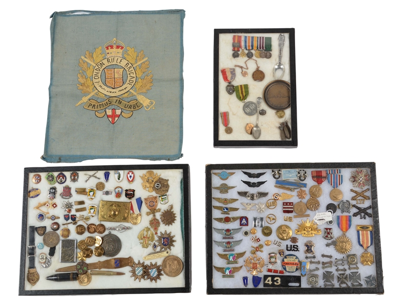 LOT OF MISCELLANEOUS U.S. & FOREIGN WINGS, PINS, MEDALS & BADGES.