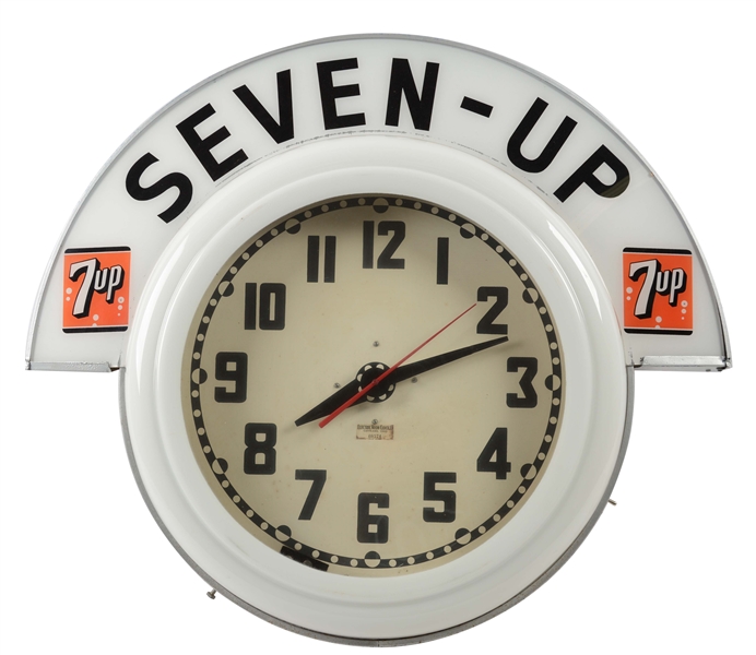 CLEVELAND NEON CLOCK WITH 7-UP MARQUE.