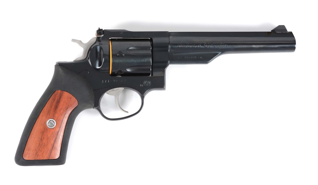 (M) RUGER GP100 DOUBLE ACTION REVOLVER.