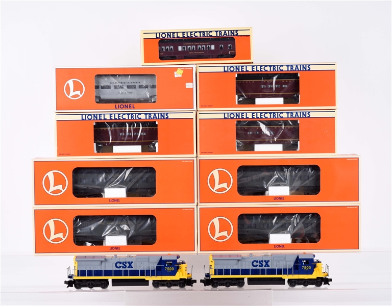 LOT OF 11: LIONEL ROLLING STOCK.