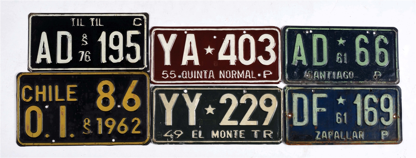 LOT OF 10: CHILE LICENSE PLATES.