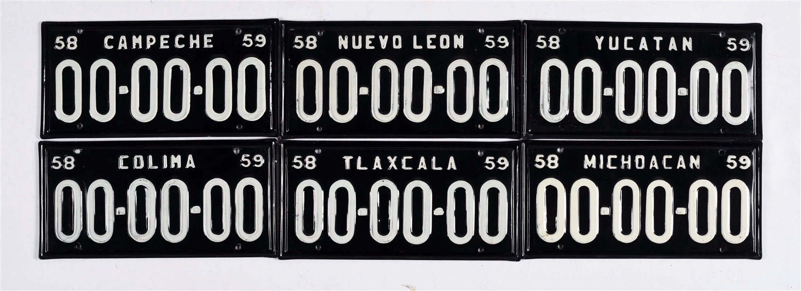 LOT OF 13: MISCELLANEOUS MEXICO LICENSE PLATES.