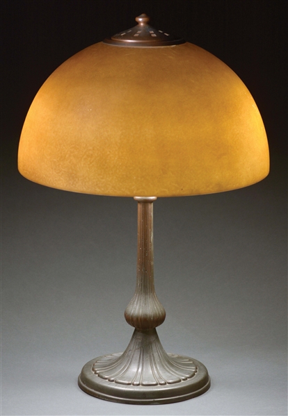 HANDEL MOSSERINE TABLE LAMP.