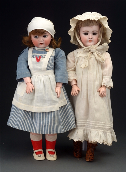 LOT OF 2: K*R 117N AND H.H.109 CHARACTER DOLLS.