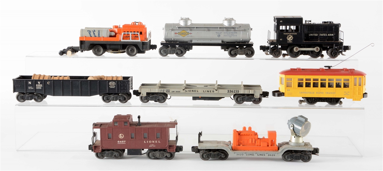 LOT OF ASSORTED LIONEL TRAINS WITH BOXES. 