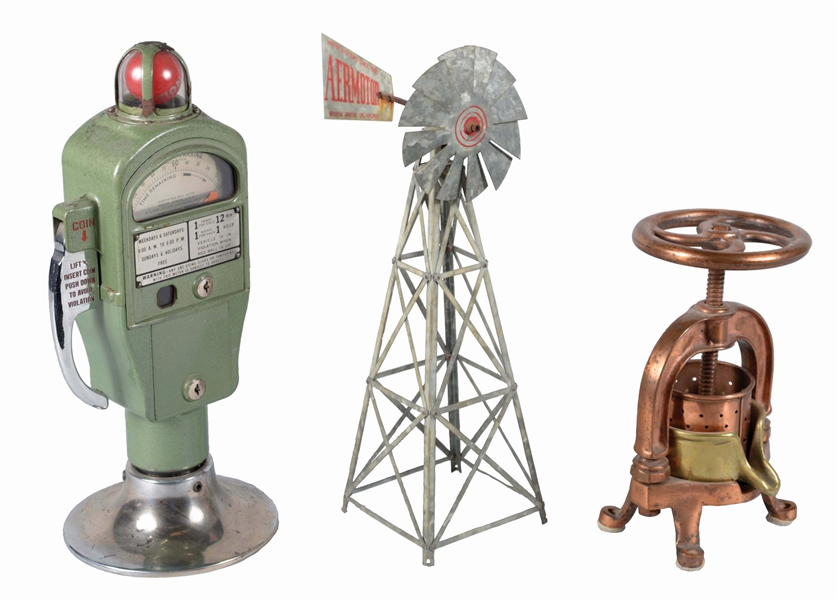 LOT OF 3: PARKING METER, SALESMAN SAMPLE WINDMILL AND FRENCH FRUIT JUICER.