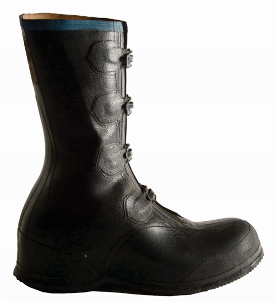 U.S. ROYAL OVERSIZED RUBBER BOOT DISPLAY.