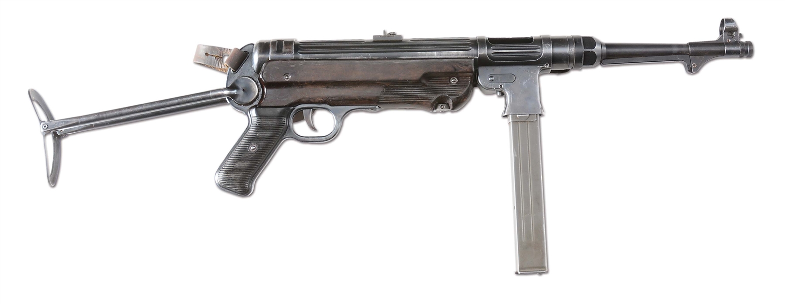 (N) DESIRABLE AND ATTRACTIVE GERMAN MP-38 / MP-40 MACHINE GUN ON INLAND ARMS COMPANY MANUFACTURED REGISTERED MP-38 RECEIVER (FULLY TRANSFERABLE).