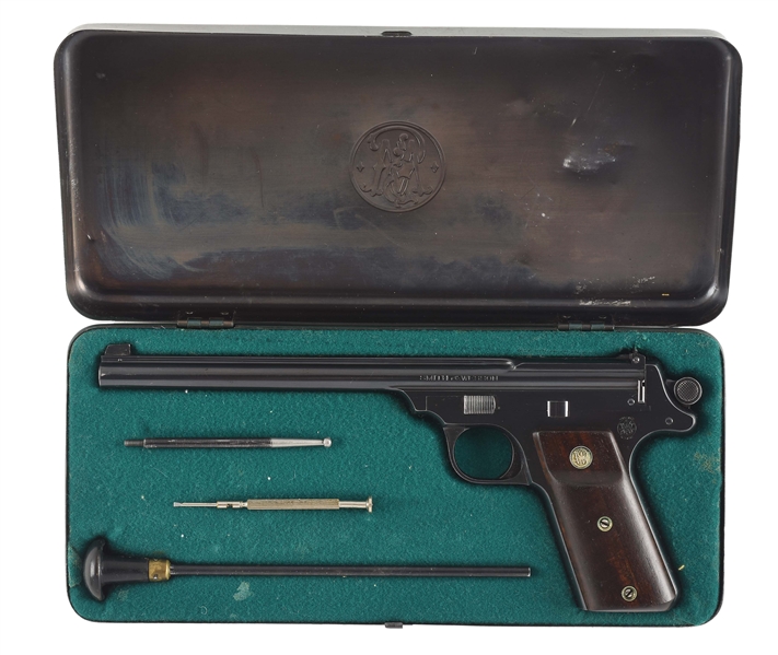 (A) FACTORY CASED SMITH AND WESSON 4TH MODEL STRAIGHT LINE SINGLE SHOT TARGET PISTOL WITH ACCESSORIES.