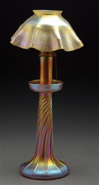 TIFFANY GOLD FAVRILE CANDLE LAMP.