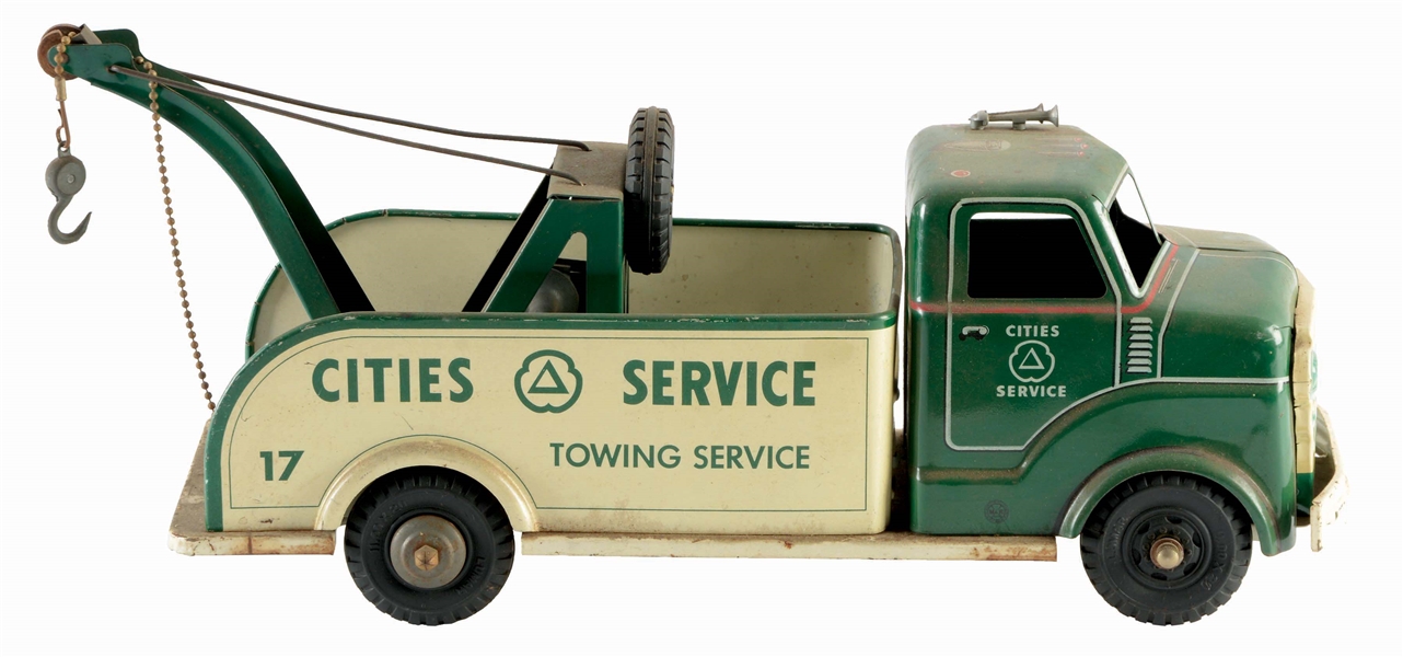 CITIES SEVICE METAL TOY TOW TRUCK.