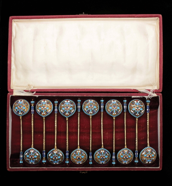 SET OF 12: RUSSIAN ENAMELED SPOONS IN FITTED CASE. 