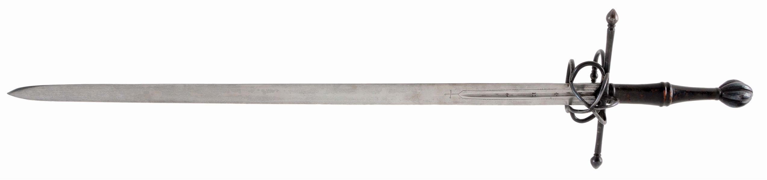 A SAXON HAND-AND-A-HALF SWORD, POSSIBLY FOURTH QUARTER OF THE 16TH CENTURY, OF A TYPE FOUND IN THE SAXON ELECTOR GUARD ARMORY AT DRESDEN.