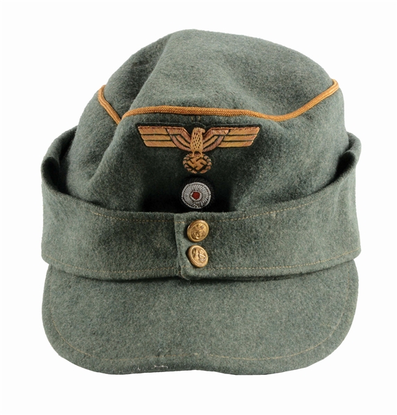 GERMAN WWII COASTAL ARTILLERY OFFICER M43 CAP.