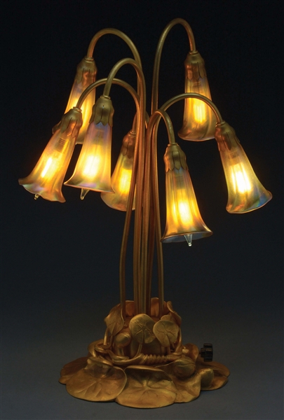 TIFFANY STUDIOS 7-LIGHT LILY LAMP.