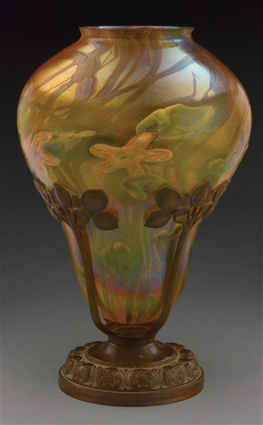 RARE TIFFANY STUDIOS FLORAL STALACTITE SHADE WITH MOUNT.