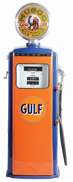 TOKHEIM 300 GAS PUMP RESTORED IN GULF GASOLINE.