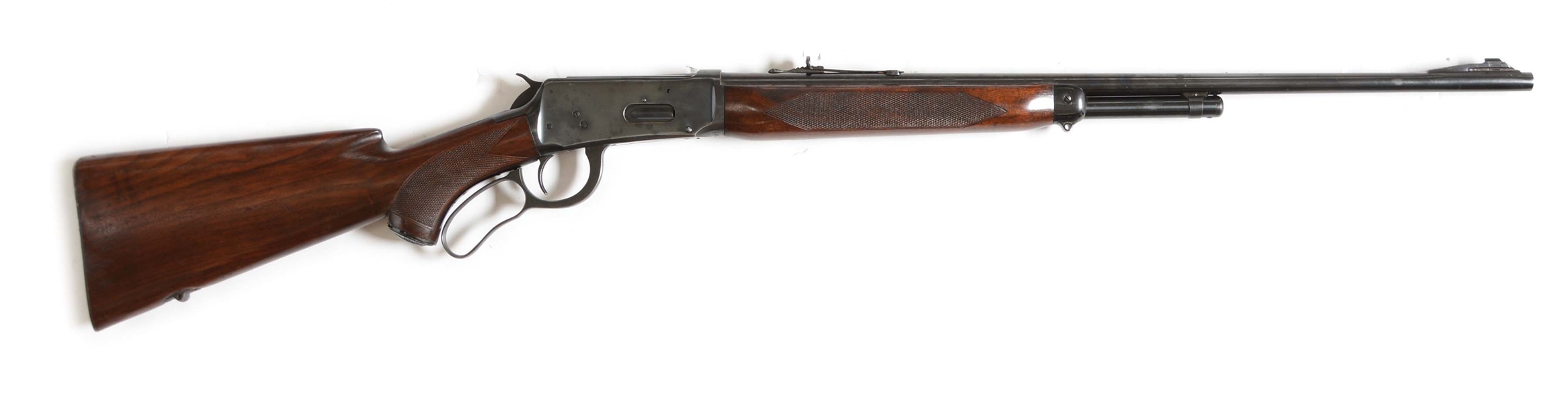 (C) WINCHESTER 64 DELUXE LEVER ACTION RIFE (1952).