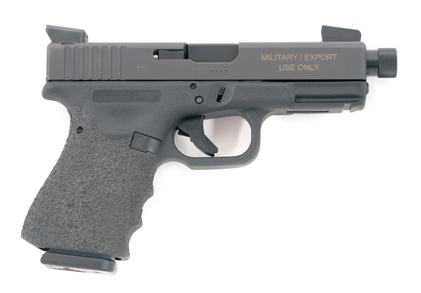 (M) HIGH CONDITION AND RARE MILITARY EXPORT GLOCK 19 SEMI AUTOMATIC PISTOL.