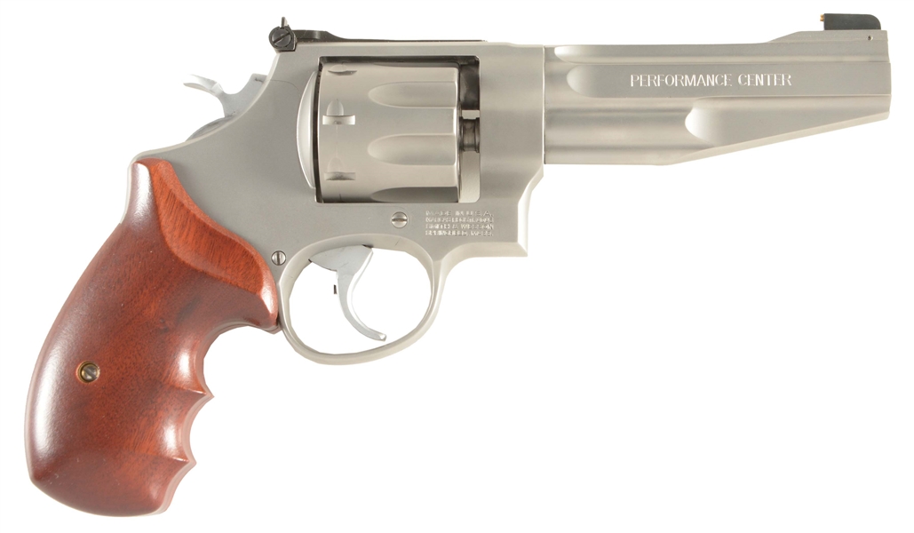 (M) CASED SMITH & WESSON 627-5 DOUBLE ACTION REVOLVER.