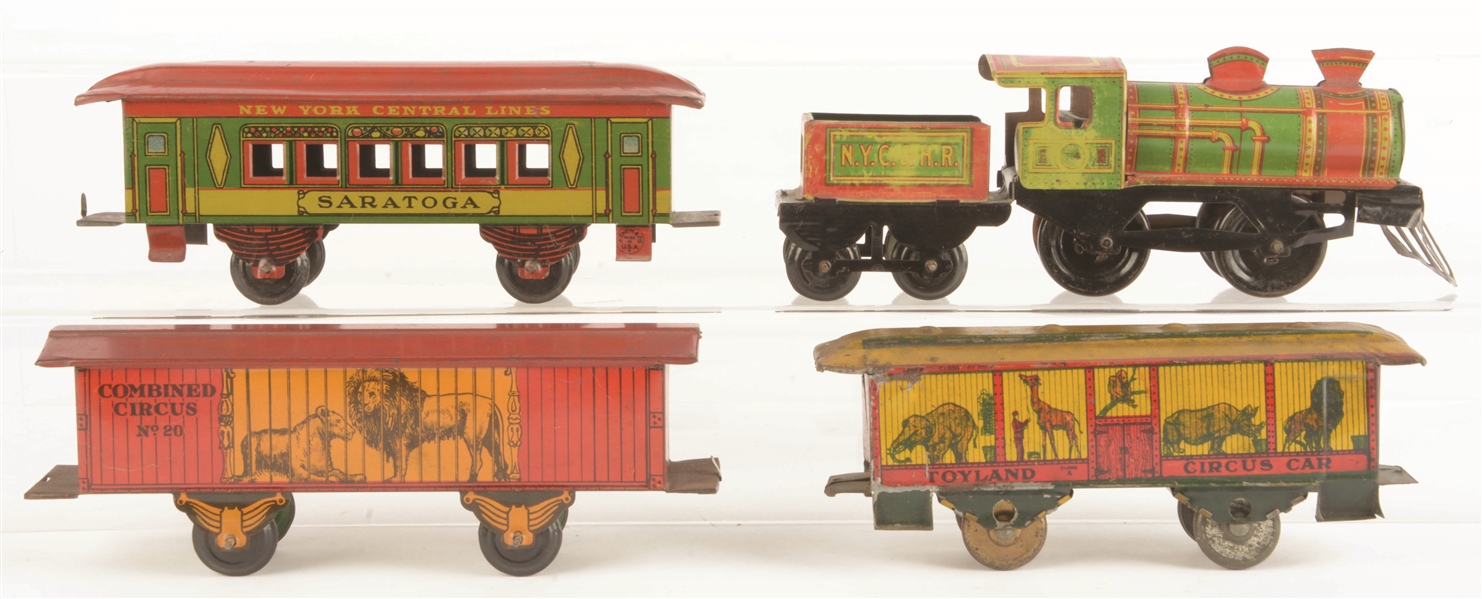 SET OF 4: TIN-LITHOGRAPHED TOY TRAIN CARS.