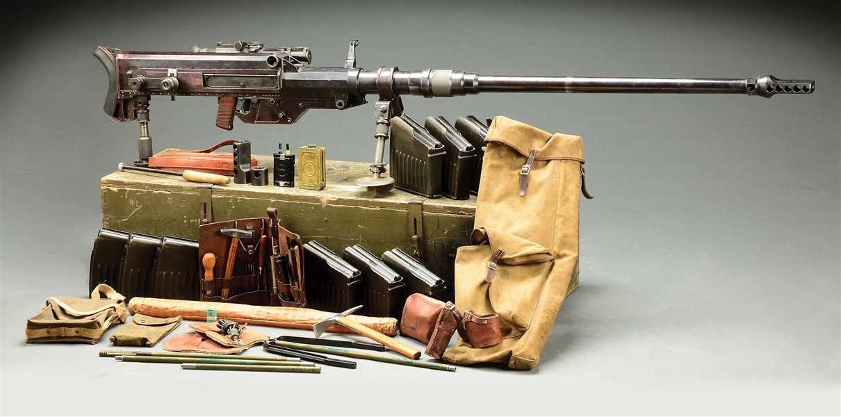 (D) ATTRACTIVE MATCHING SOLOTHURN S18-1000 ANTI-TANK RIFLE WITH CRATE AND GUNNERS ACCESSORIES KIT (DESTRUCTIVE DEVICE).