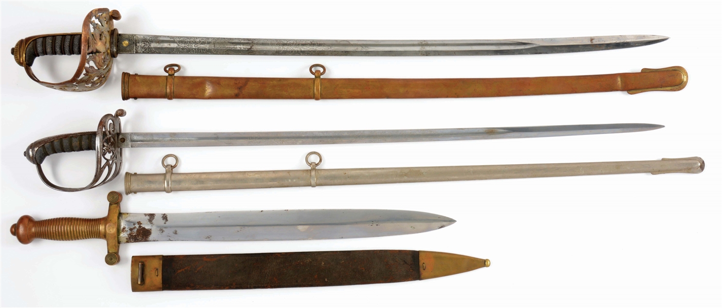 LOT OF THREE: THREE EUROPEAN SWORDS.