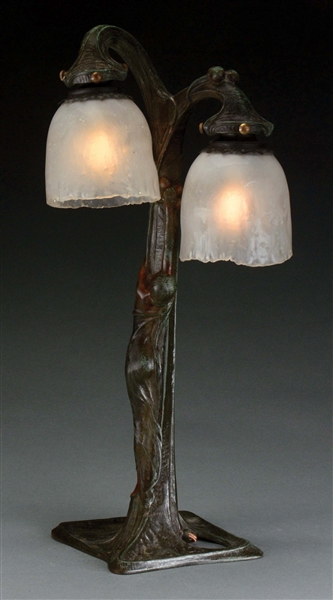 PETER TERESCHUK AUSTRIAN ART NOUVEAU FIGURAL DESK LAMP.