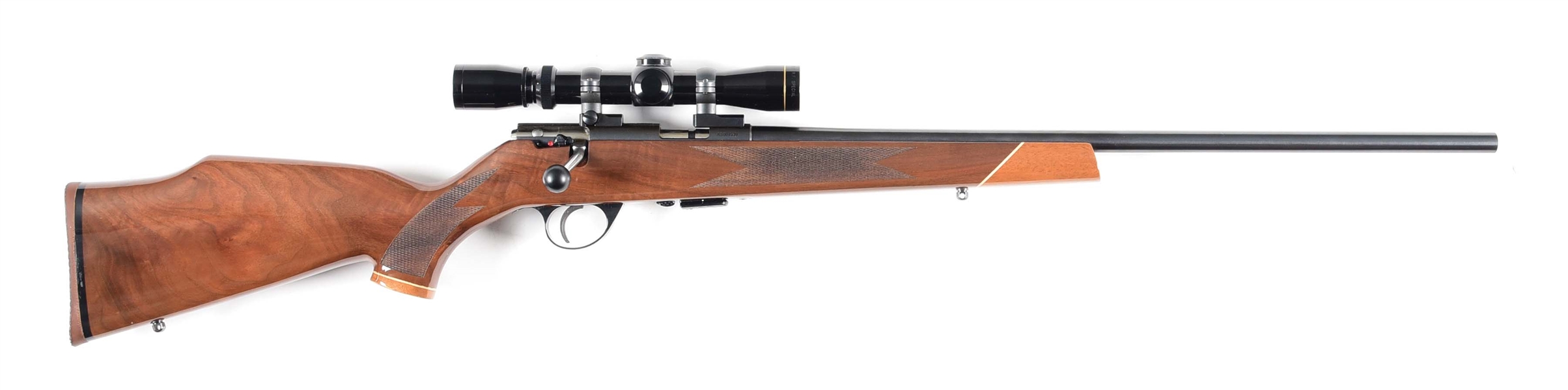 (M) WEATHERBY MARK XXII  BOLT ACTION RIFLE WITH SCOPE.