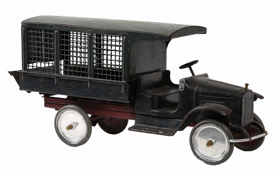 BUDDY L RAILWAY EXPRESS TOY DELIVERY TRUCK.