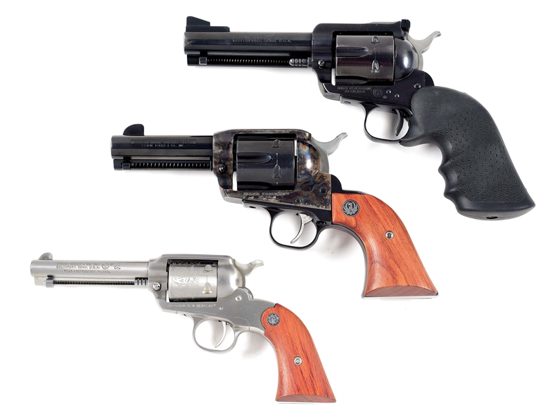 (M) LOT OF 3: RUGER SINGLE ACTION REVOLVERS.