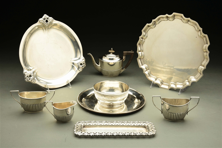 A GROUP OF AMERICAN STERLING TABLE WARES.
