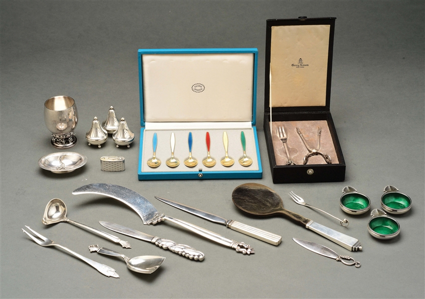 A GROUP OF GEORG JENSEN STERLING ARTICLES.