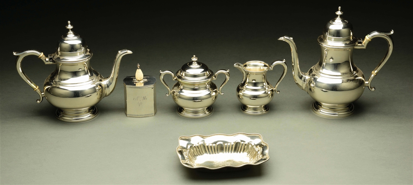 AN AMERICAN STERLING TEA AND COFFEE SERVICE.